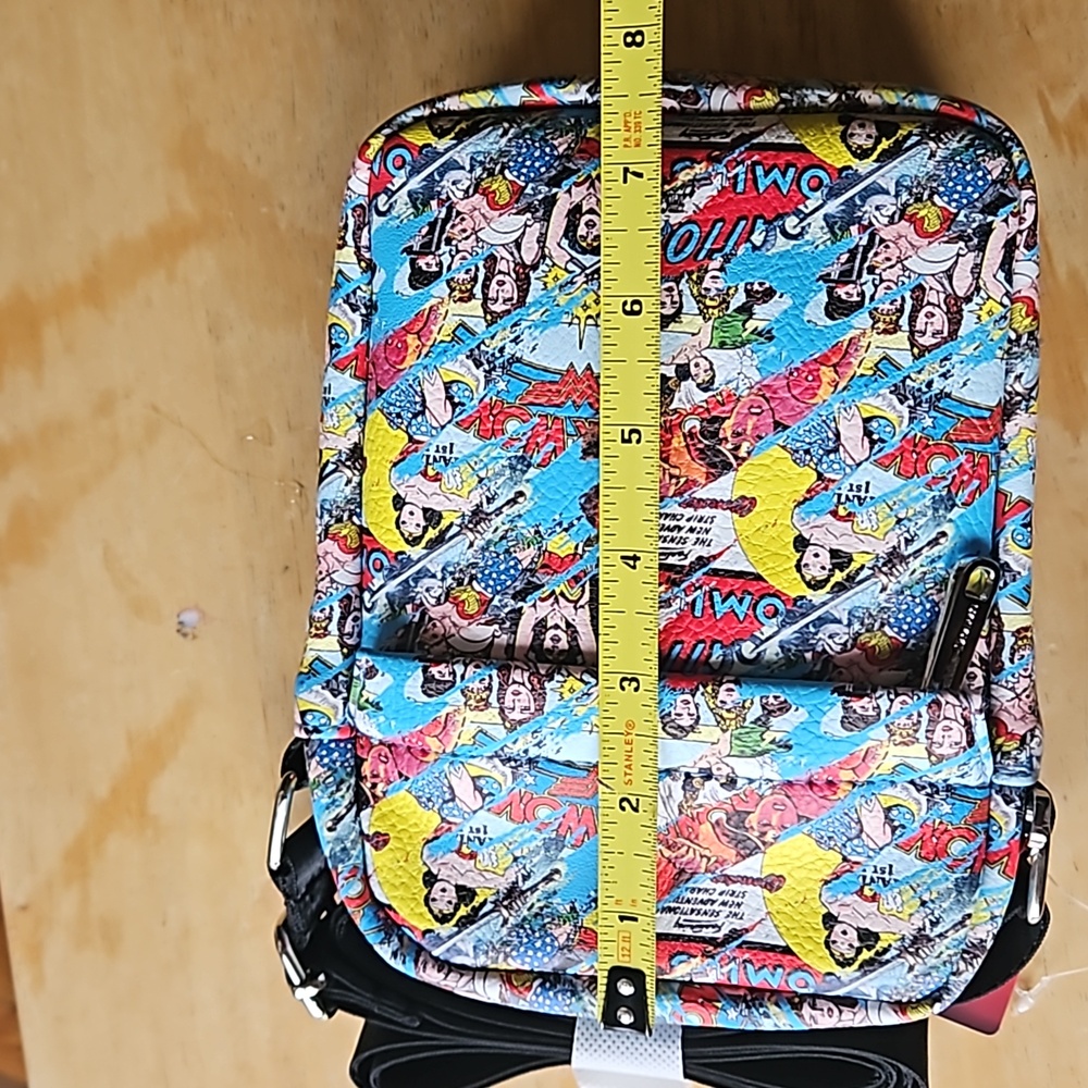 DC COMICS WONDER WOMEN CROSSBODY - Picture 10 of 12